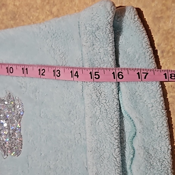 Between | Plush Sequined Unicorn Hoodie - Picture 6 of 9